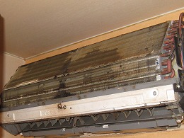 壁掛けエアコン BEFORE